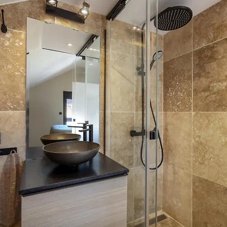 Mza322a - Stylish Penthouse With Large Terrace Apartmán