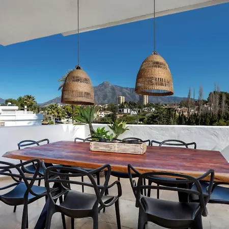 Mza322a - Stylish Penthouse With Large Terrace Apartment